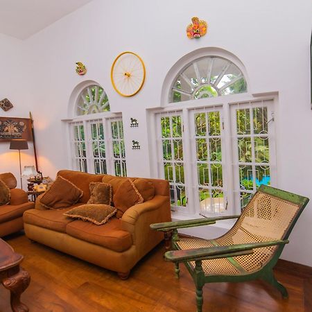 Chaminrich Villa Kandy Exterior photo
